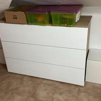 Cassettiera e letto 300 euro