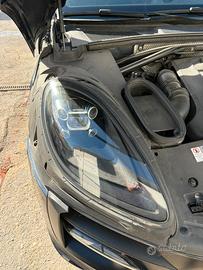 Fari porsche macan led