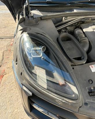 Fari porsche macan led