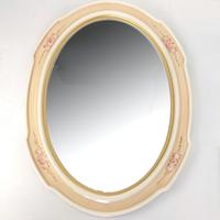 Specchiera ovale in legno avorio anticato e decori