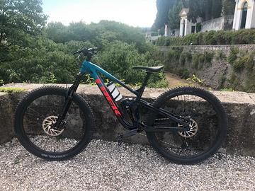 Bici enduro trek