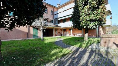 4 LOCALI A REGGIO NELL'EMILIA