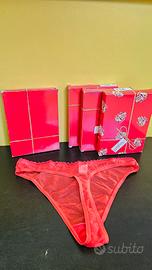 2 tanga rossi, natalizi 