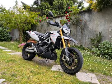 Aprila Dorsoduro 750