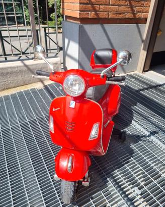 Vespa  elettrica per bambini