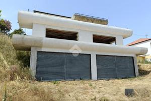 4 LOCALI A CORIGLIANO-ROSSANO