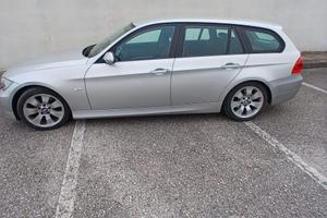 BMW 320d sw