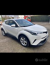 Toyota c-hr (2016-2023) - 2017