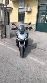 Honda adv 350 come nuovo