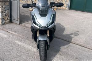 Honda adv 350 come nuovo
