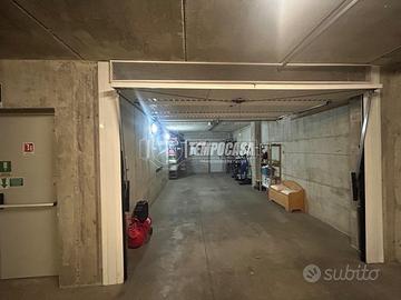 Box a Milano Via GABRIELE FALLOPPIO