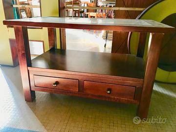 Tavolo in legno arte povera