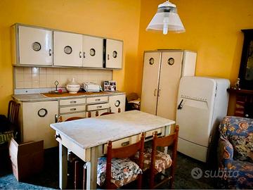 Cucina antiquariato vintage