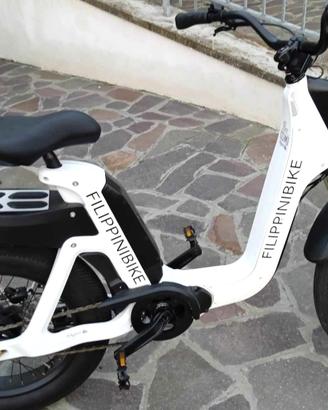biciclette   elettrica     Filippini   NUOVA