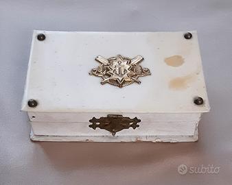 Scatola con Stemma