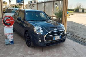 Mini 2.0 Cooper SD aut. Hype 5 porte