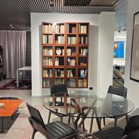 Libreria BOOK in legno massello e vetro di negozio