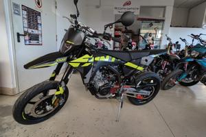 Fantic Motor XMF 125 MY 2025 PERFORMANCE