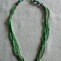 Collana Etnica Multi-filo in pietre dure Verde e T