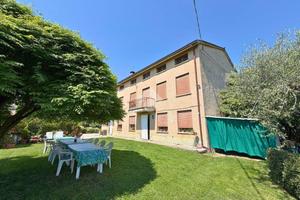 VILLA SINGOLA A PIANEZZE