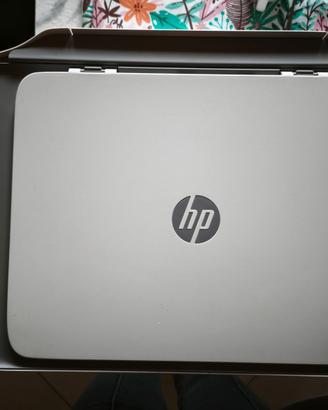 Stampante HP a colori