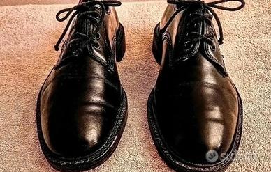 Tricker's  Derby Woodstock 