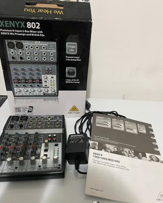 Mixer Behringer XENIX 802