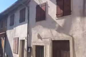 Terra tetto affiancata con garage