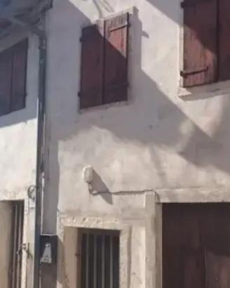 Terra tetto affiancata con garage