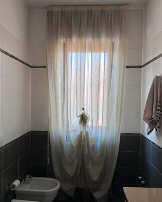 Doppie tende per bagno o altro anbiente
