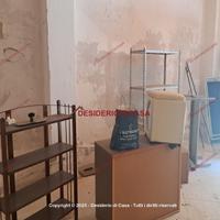 Locale, Isola delle Femmine.