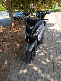 Yamaha 250xmax