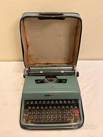 Macchina Da Scrivere Olivetti Lettera 32 Vintage