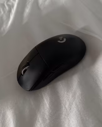 Logitech superlight 1