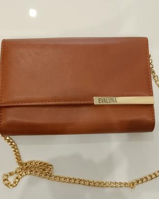 Borsa a tracolla Evaluna marrone con catena dorata