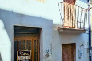 Casa indipendente su 2 livelli vicino piazza