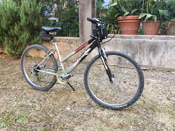 Mountain Bike Donna Atala Stratos
