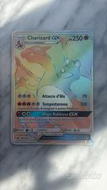 Charizard GX —> carta pokemon