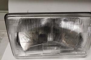 FARO FANALE ANTERIORE DX CARELLO 551 - 07.684.700 