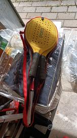 racchette da tennis e volano 