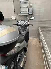 Scooter honda sh 300