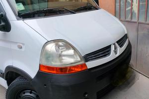 Renault master più Furgoni cassinati Iveco