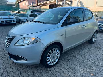 Lancia Ypsilon 1.2 69 CV 5 porte S&S Gold*EURO5*NE