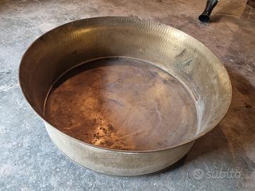 Vaso fioriera in ottone