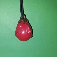 Behelit Rosso – Ciondolo Berserk 3D dipinto a mano