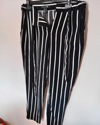 Pantaloni Forever 21