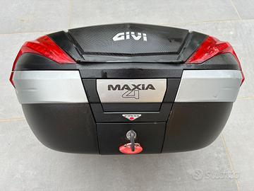 Bauletto GIVI V56NN MAXIA 4 con schienale