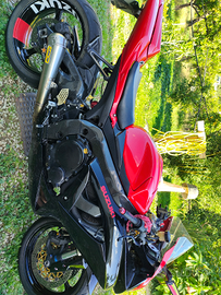 Suzuki GSX-R 750 K6