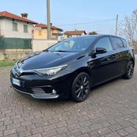 Toyota Auris 1.8h