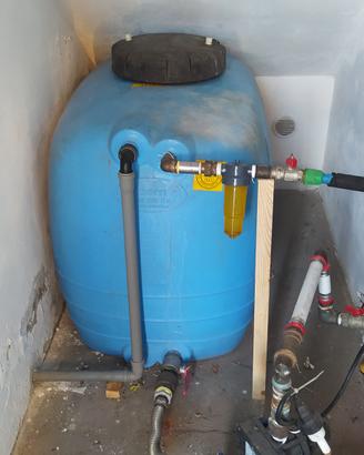 contenitore acqua per casa da 500 litri.Prezzo 250